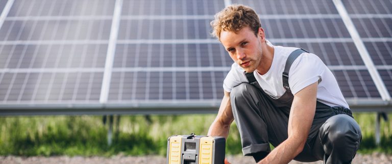 Impact of Solar Energy on Reducing Carbon