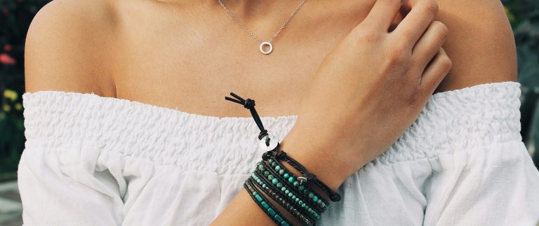 Golden Jewels for Every Occasion: From Casual to Couture