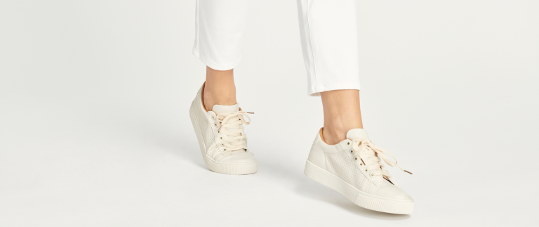Your Shoes Say About Your Personality Street Style for Summer